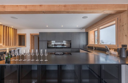 Combloux Ski Chalet | Modern chalet in Combloux with pool and wellness area