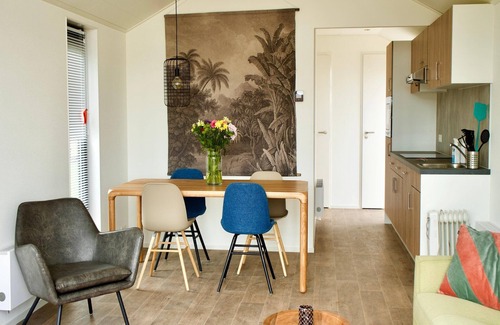 Enkhuizen Ski Chalet | Modern chalet on the IJsselmeer