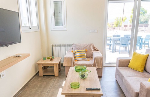 Isthmia Villa | Modern,Cheerfull, & Dream Catching Villa in Corinth