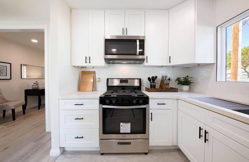 Monterey Park House | Modern clean relaxing gateway! Close to all LA fun!