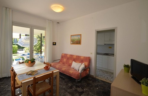 Bibione Pineda Villa | Modern Comfort in a Classic Garden Villa in Bibione Pineda