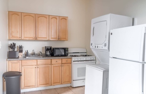 East Harlem Apartment | Modern Comfort in East Harlem – 3BR/2BA Gem!