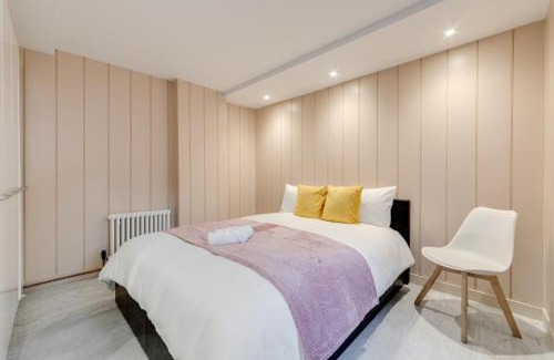 St. Pancras and Somers Town Apartment | Modern Comfort Spacious Apartment Near Kings Cross and Camden