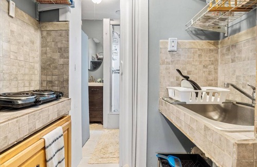 North Lauderdale Apartment | Modern comfortable close to the beach/airport