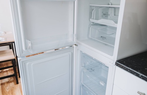 Milton Keynes House | Modern & comfortable 4 bed house