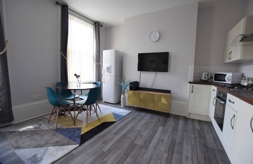 Sunderland Apartment | Modern & Comfy 2 bedroom apartment