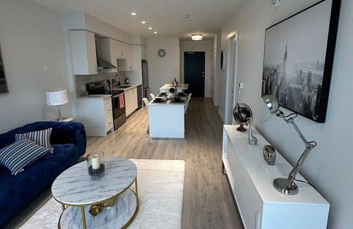 Cambridge Apartment | Modern Condo in Downtown Cambridge - monthly options .