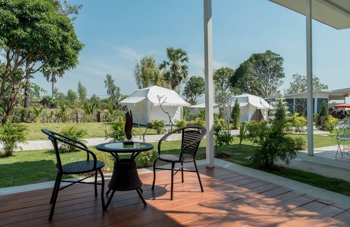 Phibun Mangsahan Cottage | Modern Cottage No Breakfast