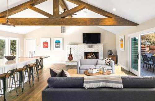 Sonoma House | Modern Country Retreat close to Sonoma Plaza