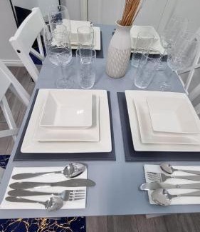 Buckland House | Modern Elegant Home