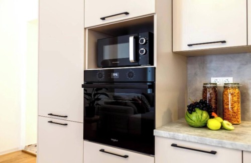 Friedrichshain Apartment | Modern Family Retreat with Stylish Comfort and Playful Charm