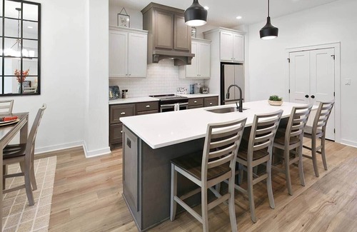 College Station House | Modern Farmhouse Living @ Oakmont - 3Bed/3Bath