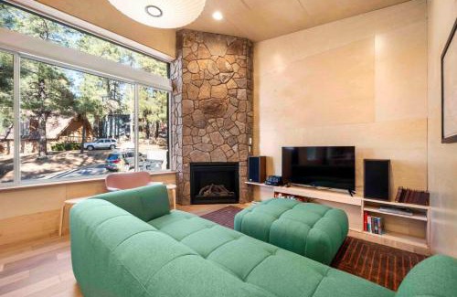 Mountainaire House | Modern Flagstaff Wood Cabin Home Forest Views