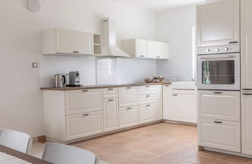 Stari Grad Villa | Modern four-bedroom Villa Nella with private pool and beautiful sea view