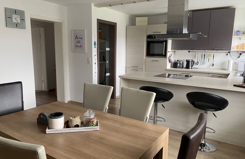 Goldkronach Apartment | Modern furnished, 80 m² 3-room apartment with south/west-facing balcony