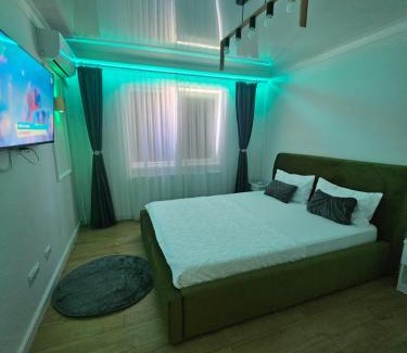 Braila Apartment | Modern & Glam Studio Costi