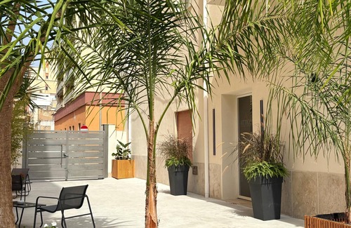 Marsala House | Modern guesthouse in Marsala, near historic center and port for the Egadi Islands.
