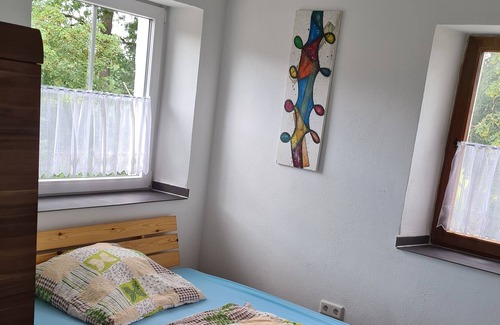 Muenchberg House | Modern holiday apartment on the farm with a fireplace and free WiFi