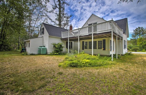 Intervale Cottage | Modern Home ~ 2 Mi to Cranmore Mountain Resort!