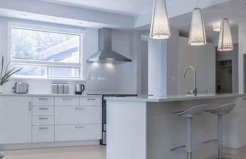 Tuxedo House | Modern Home In Central River Heights