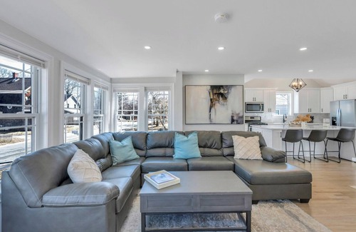 Greenport House | Modern home in Greenport, close to beaches, outdoor dining, perfect for families