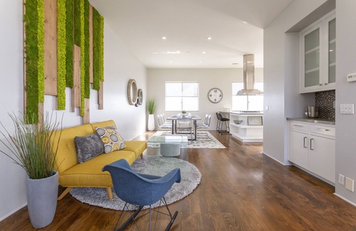 Coronado House | Modern Home w/Rooftop Deck - Walk to Bay, Ferry, Restaurants and Shops