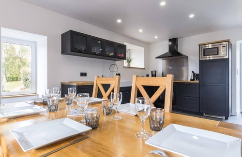 Le Val-Saint-Pere Cottage | Modern house with terrace and enclosed garden in Val-Saint-Père