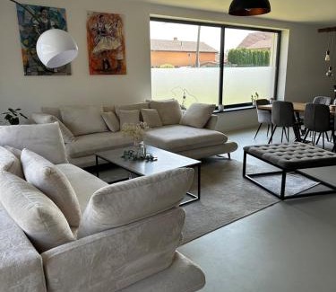 Seniakovce House | Modern House