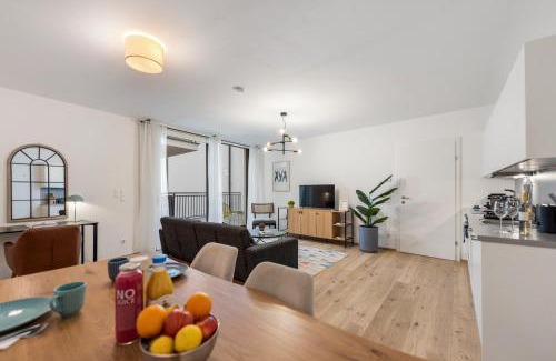Heiligenstadt Apartment | Modern Housing Apartments