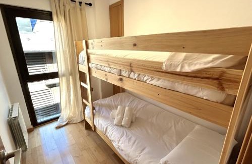 Esterri D'Aneu Apartment | Modern i familiar apartament a Esterri d'Àneu by RURAL D'ÀNEU