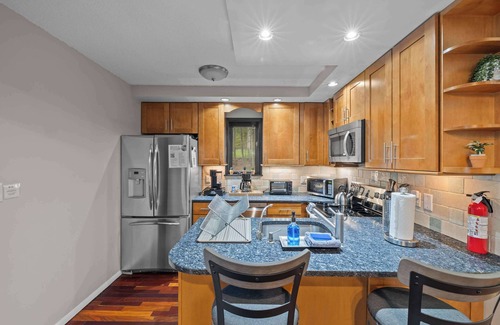 Tobyhanna House | Modern Lake View - Firepit, Hot Tub, Lake Views!