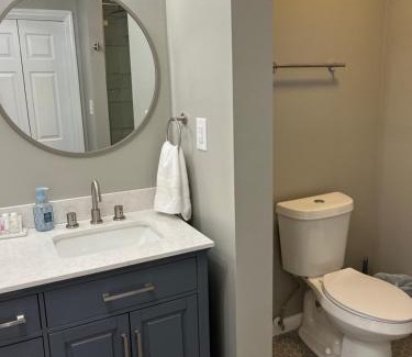 Hickory House | Modern Lakefront Views at Lake Hickory Haven