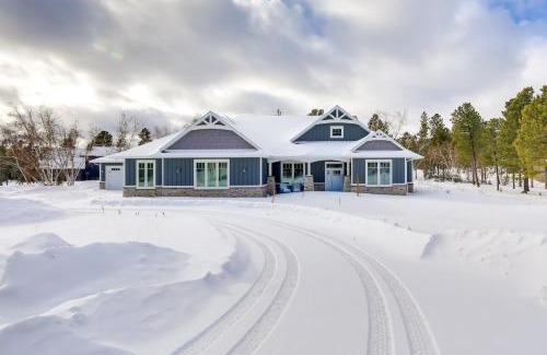 Deadwood House | Modern Lead Cabin with Hot Tub, 6 Mi to Skiing!