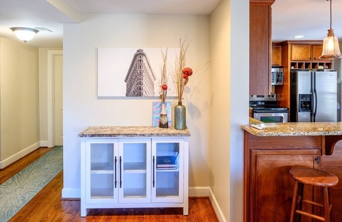 Southmoreland Condo | Modern Living in Historic Building