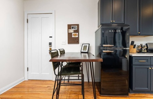 University District Apartment | Modern Loft Located near OSU Campus