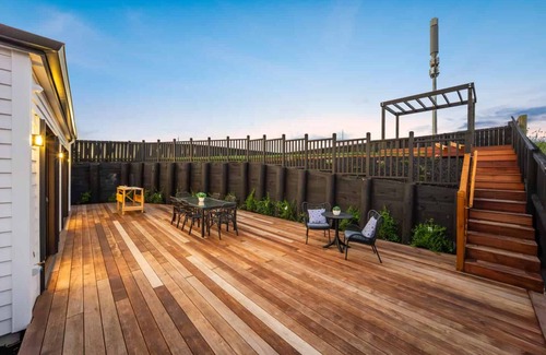 Long Bay House | Modern Long Bay comfort near beach and cafes.