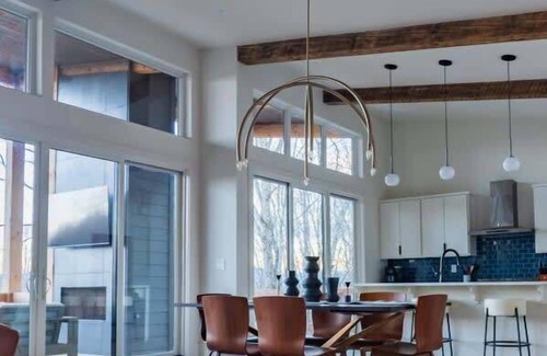 Morganton Cabin | Modern Luxury Masterpiece - Mtn Views w/Hot Tub!