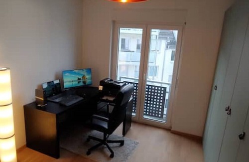 Alt-Kurenz Apartment | Modern, luxurious new-build apartment in a central location