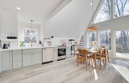 Albrightsville Cabin | Modern Luxury A-Frame in Woods w/Hot Tub, Sauna, Arcade, Gas Fireplace, Games