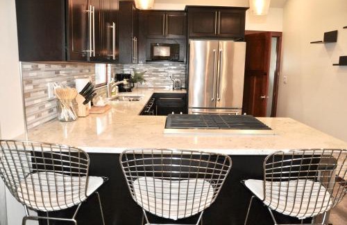 Rapid City House | Modern Luxury Bungalow steps from DT Activities