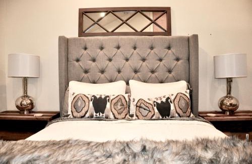 Rapid City House | Modern Luxury Bungalow steps from DT Activities