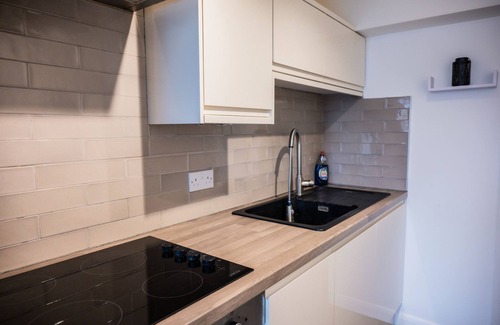 Kirkheaton Apartment | Modern Luxury & Comfortable Apartment