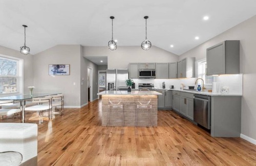 Middletown House | Modern Luxury, The Perfect Getaway Awaits