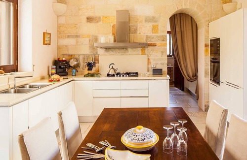 Carpignano Salentino House | Modern Masseria Immersed In Olive Grove.