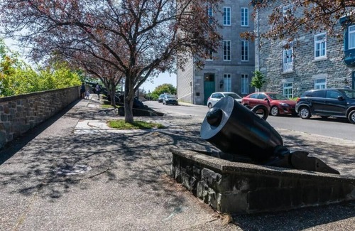 Old Quebec Apartment | Modern Meets Rustic - 2 Bdrm Old Quebec