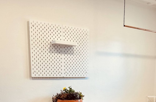 Pinetop House | Modern Motel Room in White Mountains @Corduroy Lodge