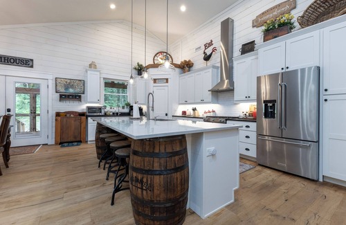 Cashiers Other | Modern Mountain Farmhouse in the heart of Cashiers