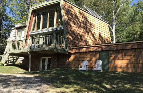 Bridgton Ski Chalet | Modern Mountain View Chalet