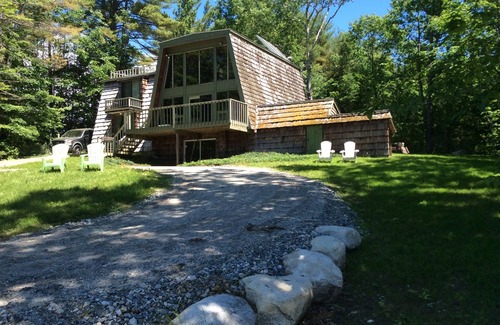 Bridgton Ski Chalet | Modern Mountain View Chalet