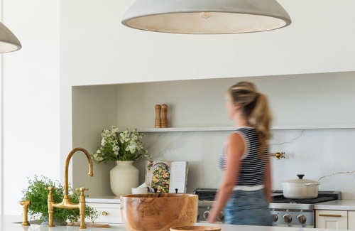 Algoma District Cottage | Modern Nordic Retreat w. Stunning Lake Views